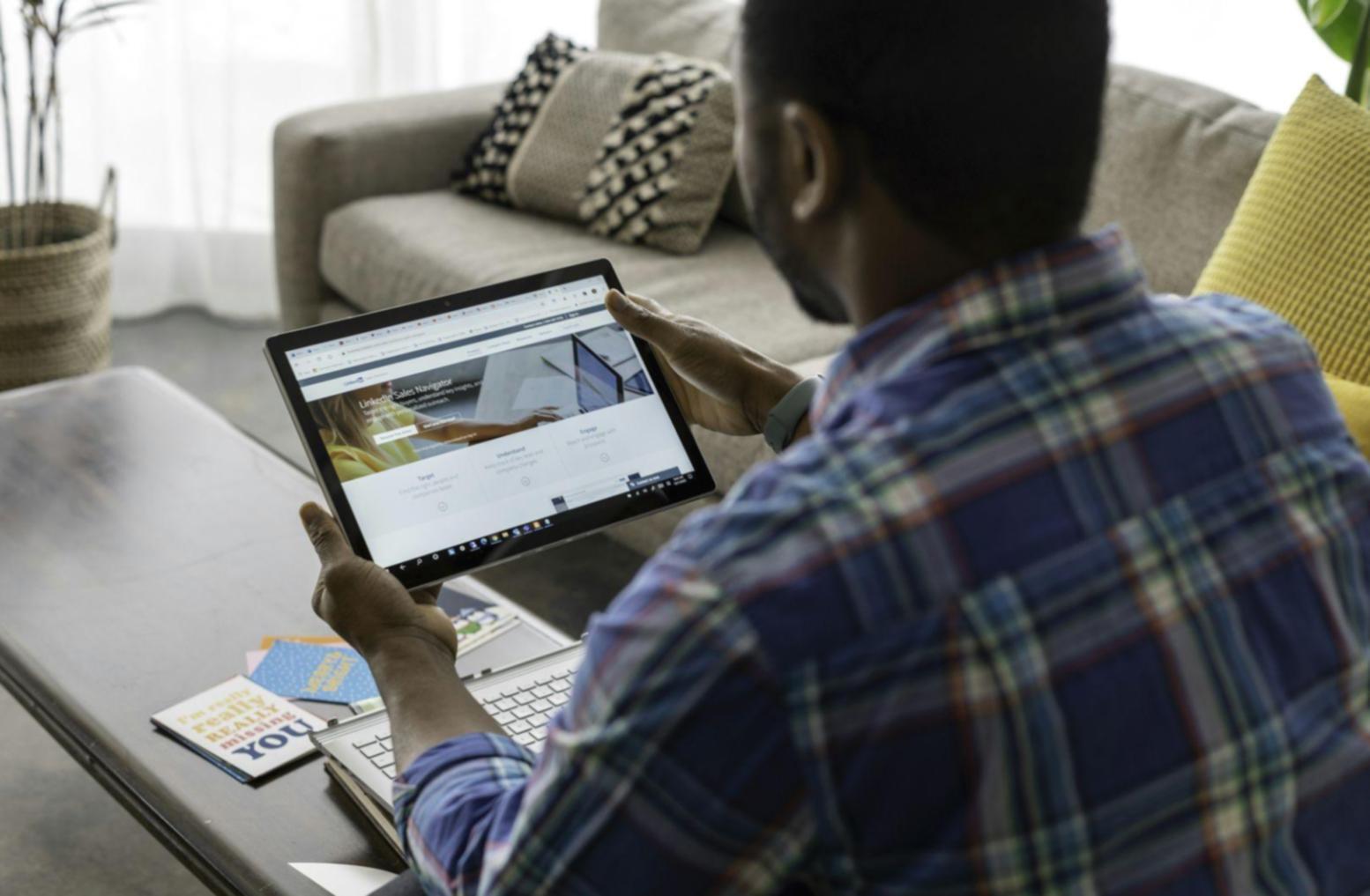 Sesión educativa sobre tecnologías financieras digitales